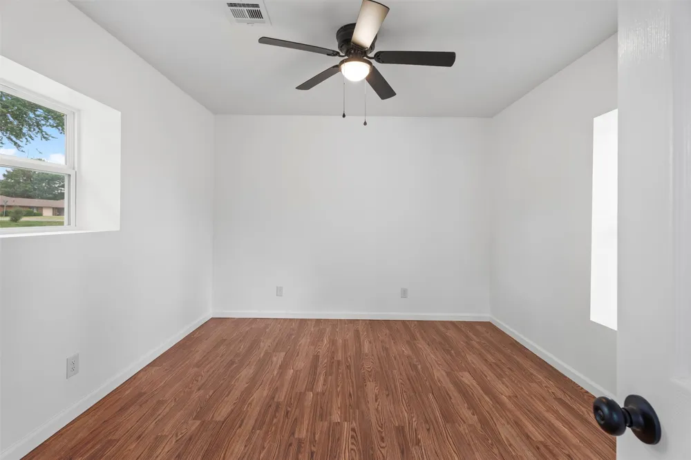 206 S Shawnee Avenue Dewey, OK 74029
