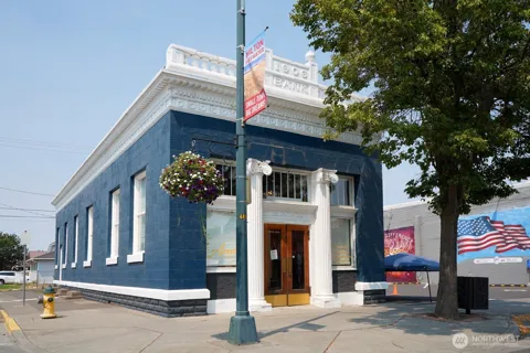 601 Main Street