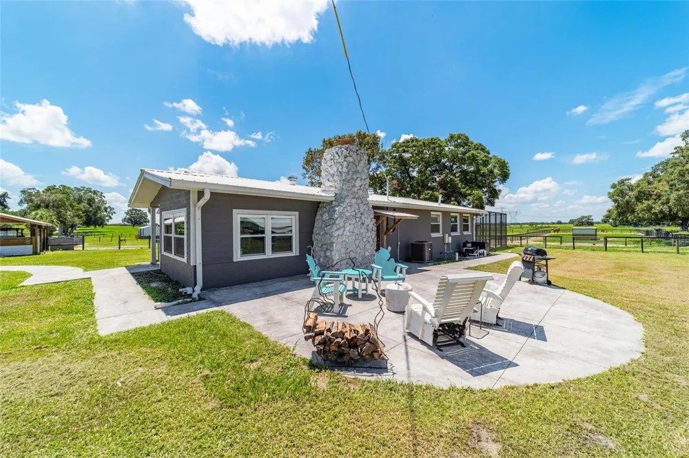 1231 102ND BLVD A Wildwood, FL 34785