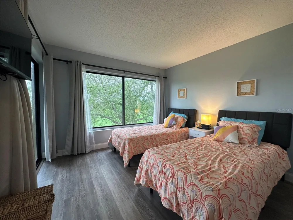 6335 PALMA DEL MAR BOULEVARD S #221 St Petersburg, FL 33715
