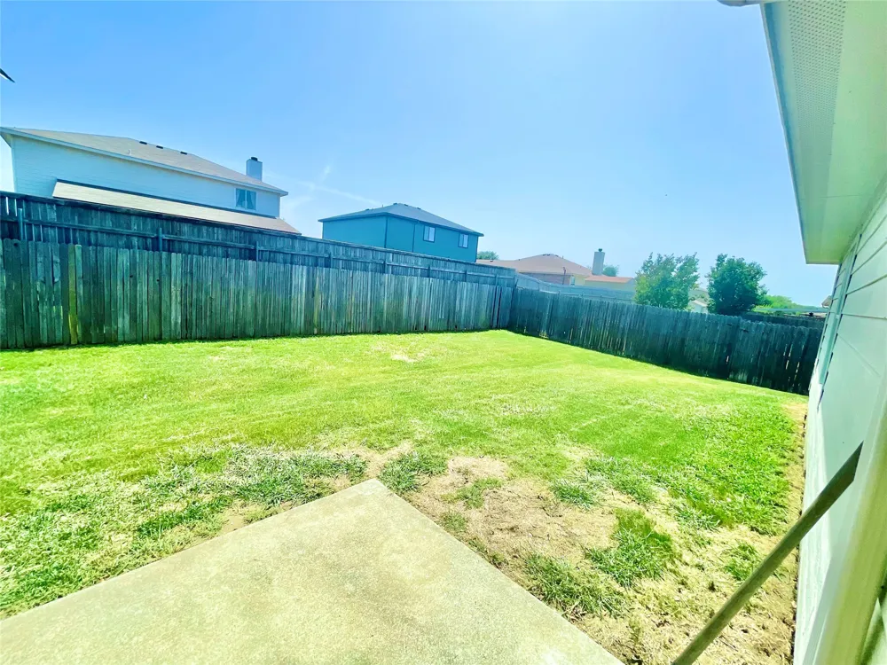 1308 Wenatchee Drive Krum, TX 76249