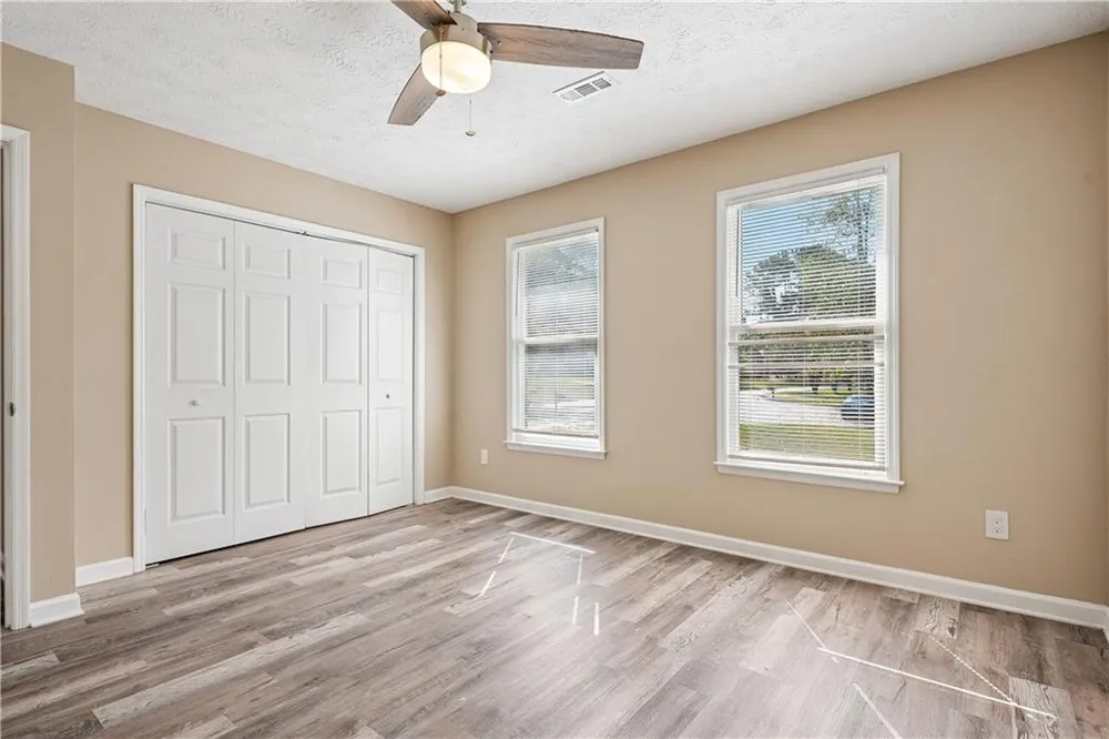 120 Birch Court Fayetteville, GA 30214