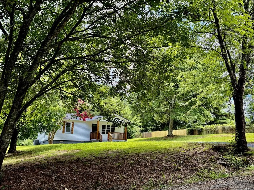 126 Wendy Hill Road SE Calhoun, GA 30701
