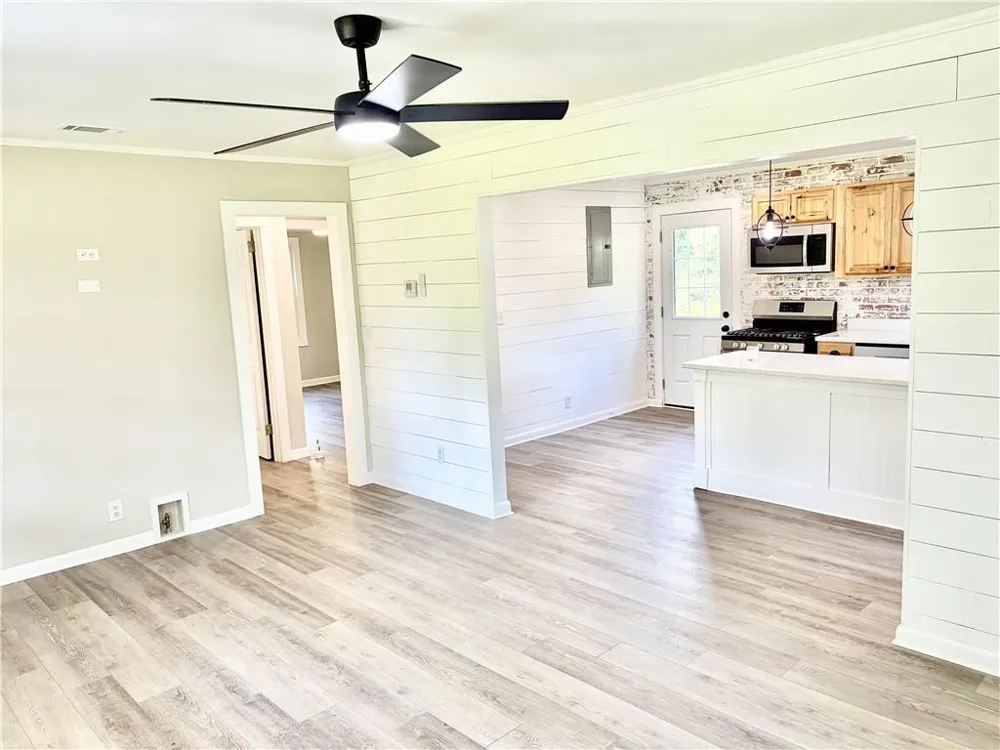 126 Wendy Hill Road SE Calhoun, GA 30701