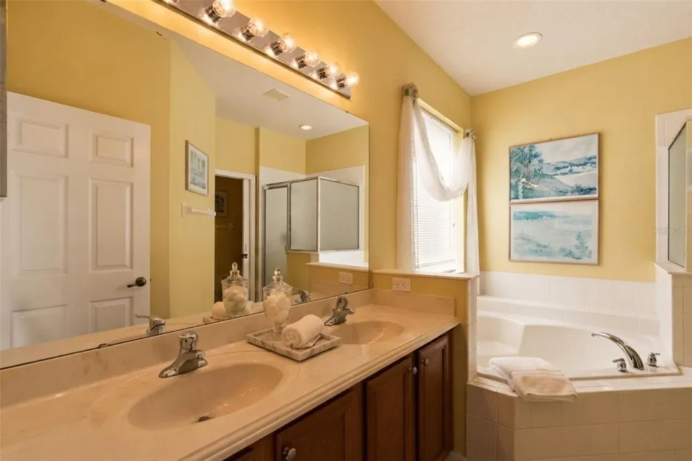 14108 BUDWORTH CIRCLE Orlando, FL 32832