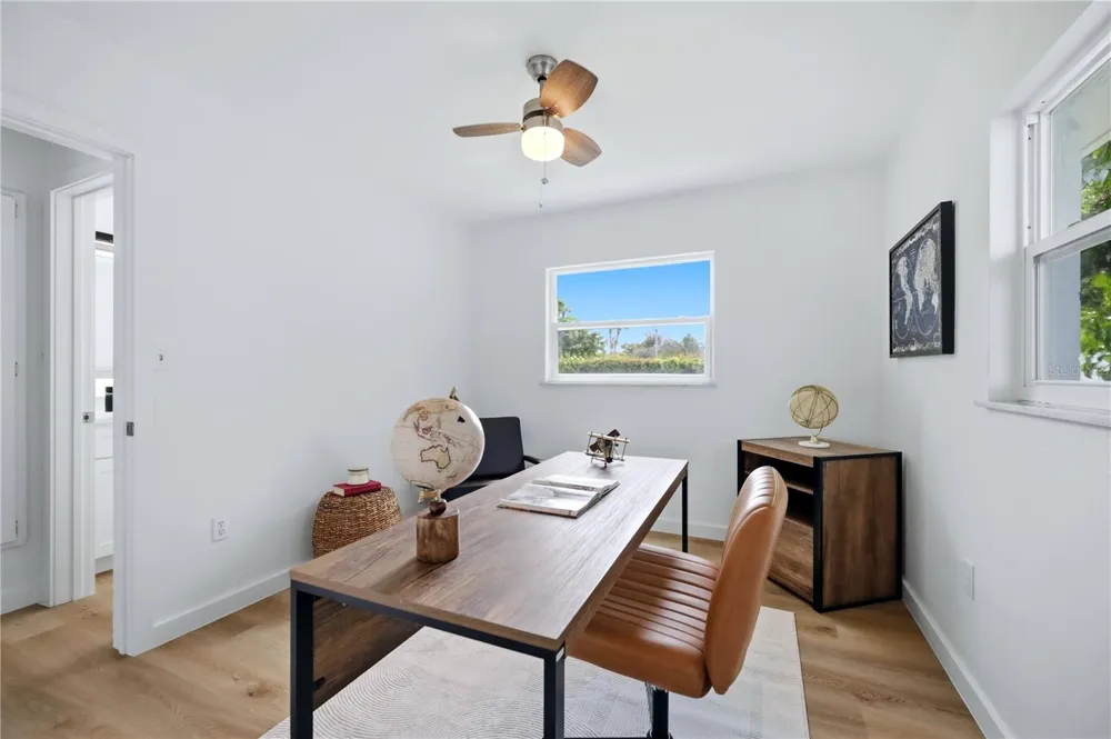 6103 CARLTON AVENUE Sarasota, FL 34231