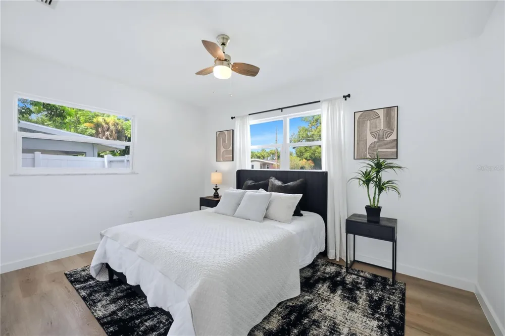6103 CARLTON AVENUE Sarasota, FL 34231