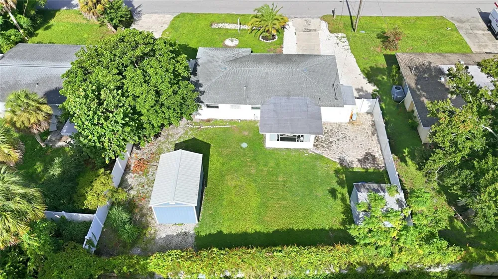 6103 CARLTON AVENUE Sarasota, FL 34231