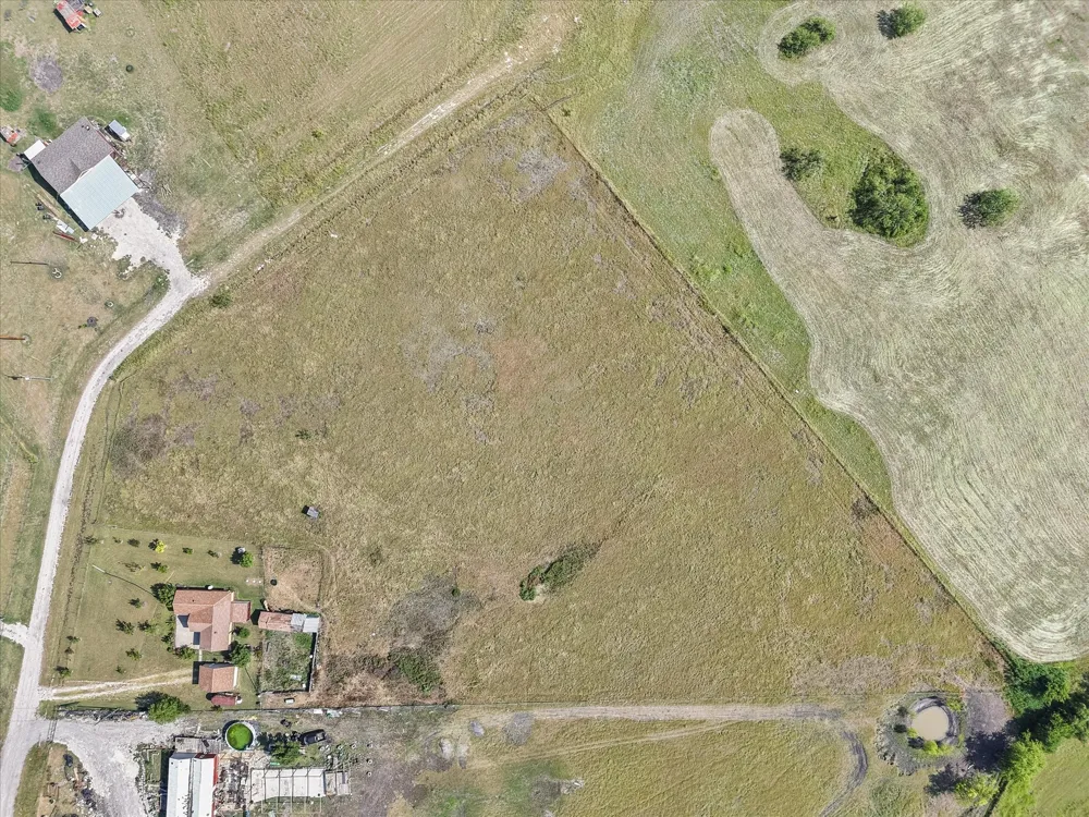 8057 Wilson Ranch Road Barry, TX 75102