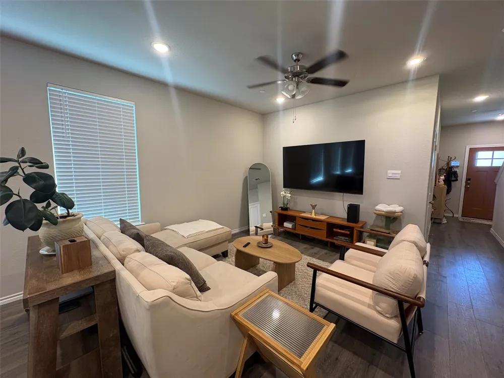 3222 Hampton Drive Richland Hills, TX 76118