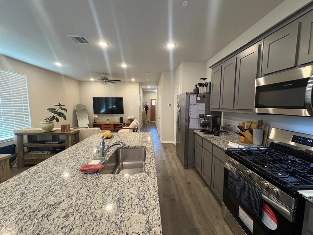 3222 Hampton Drive Richland Hills, TX 76118
