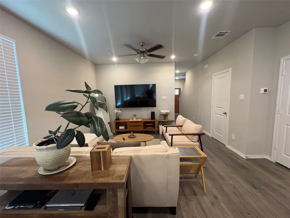 3222 Hampton Drive Richland Hills, TX 76118
