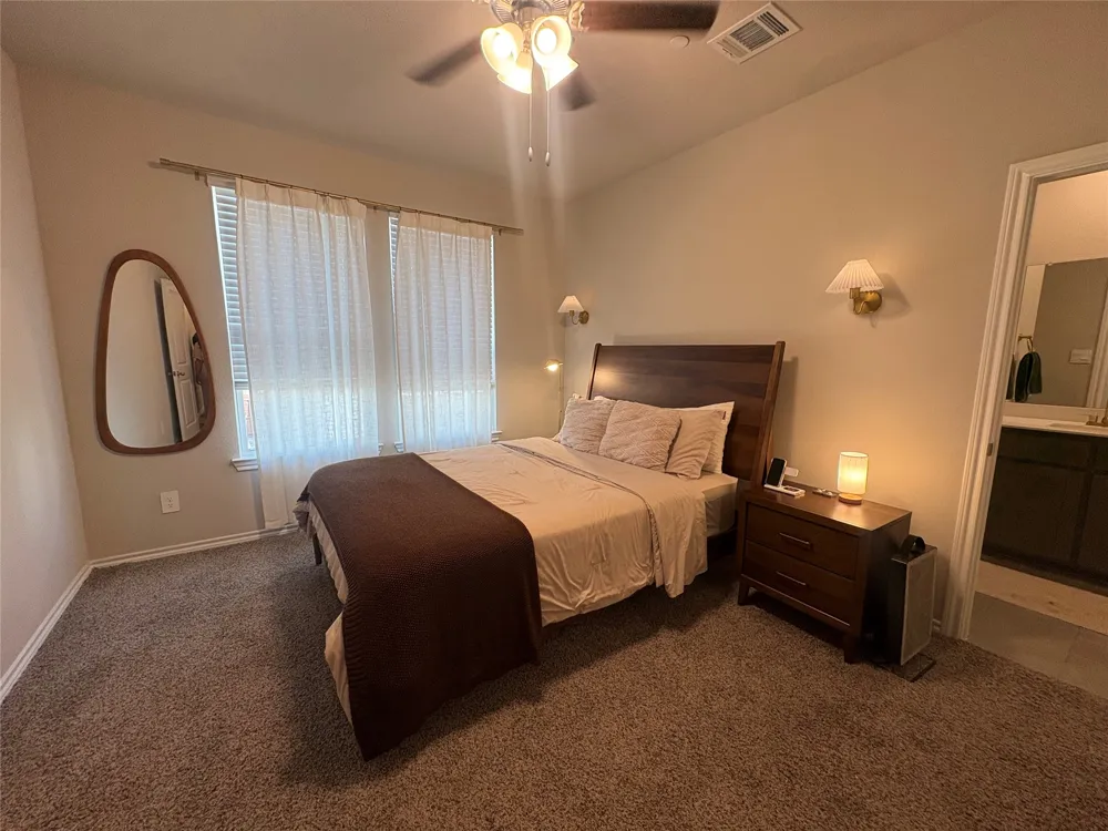 3222 Hampton Drive Richland Hills, TX 76118