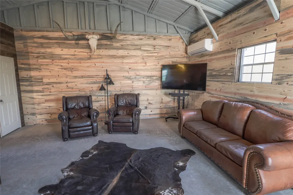 2367 County Road 311 Gouldbusk, TX 76845