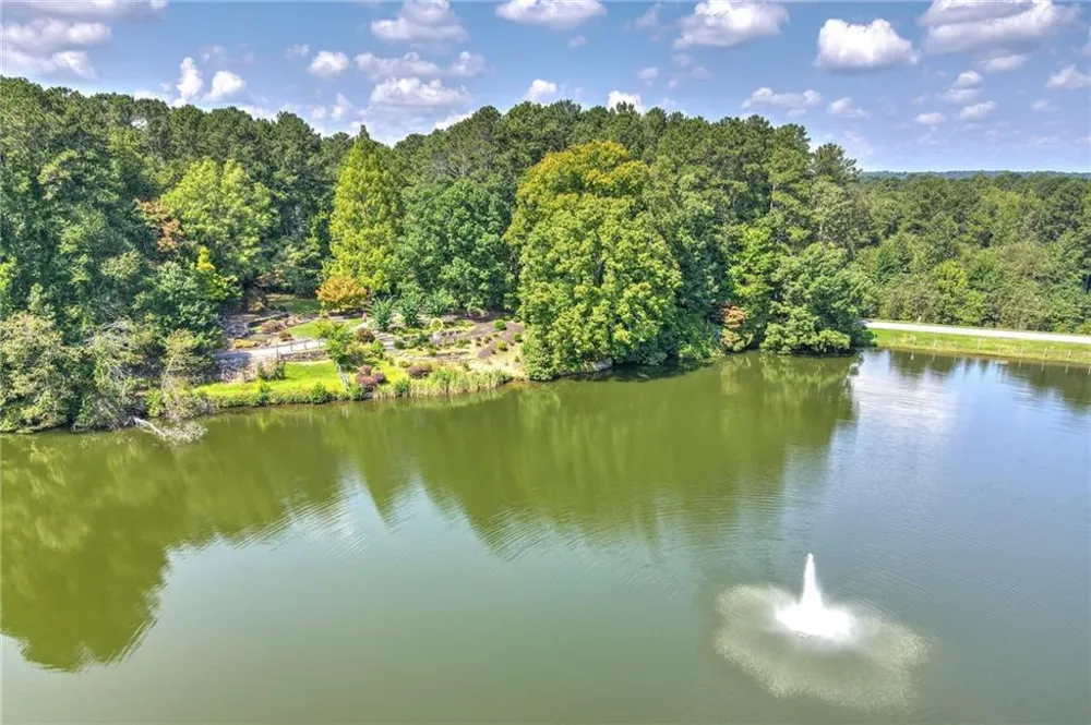 1130 Bartlett Trace Suwanee, GA 30024