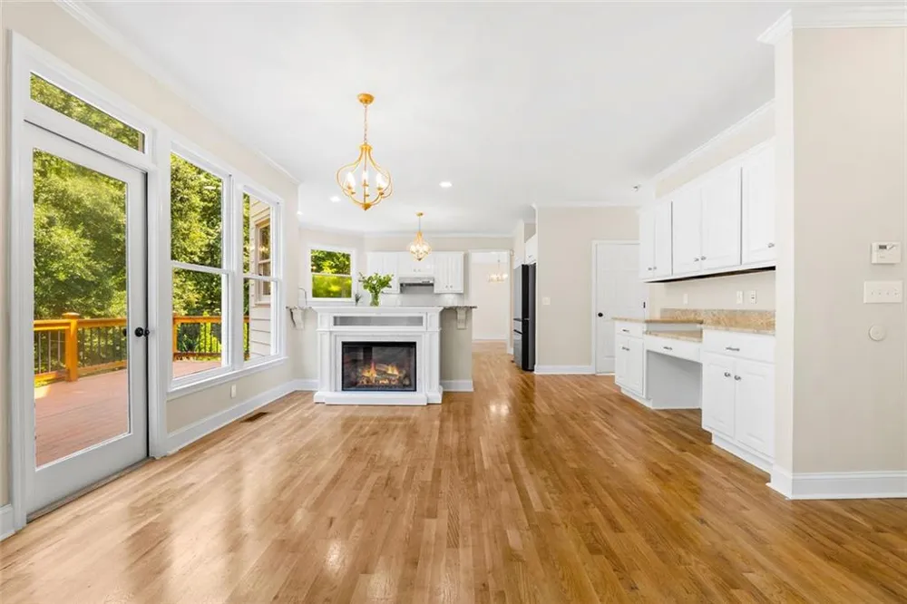 10795 Cauley Creek Drive Johns Creek, GA 30097