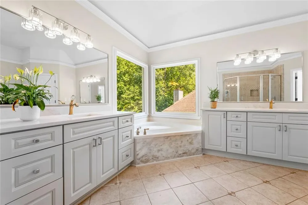 10795 Cauley Creek Drive Johns Creek, GA 30097