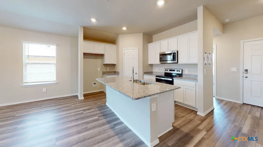 596 Hector Loop Georgetown, TX 78626