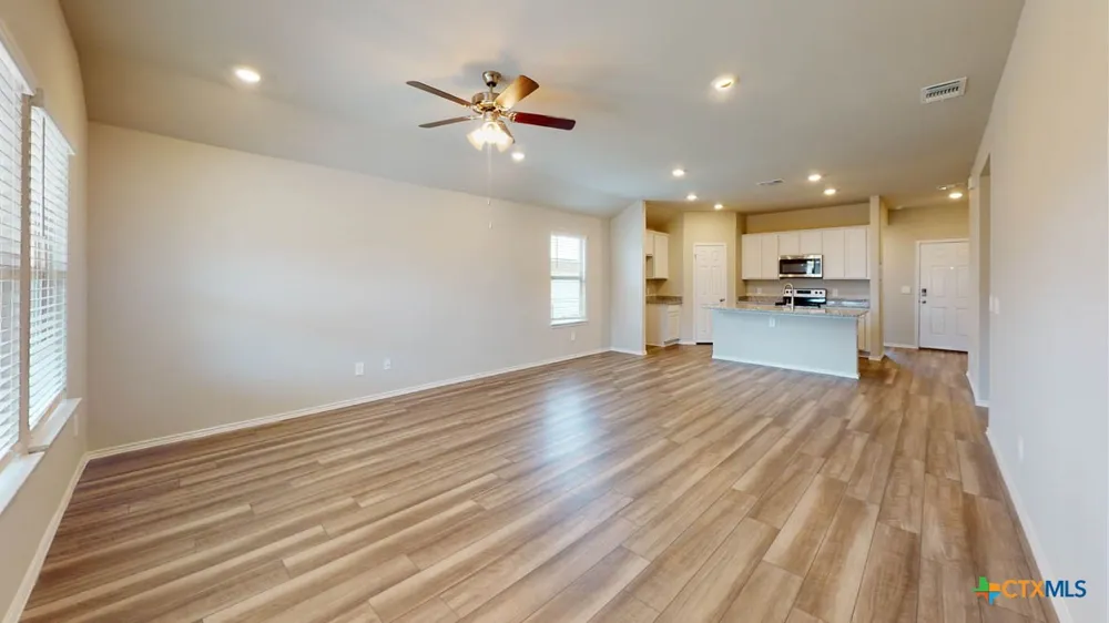 596 Hector Loop Georgetown, TX 78626