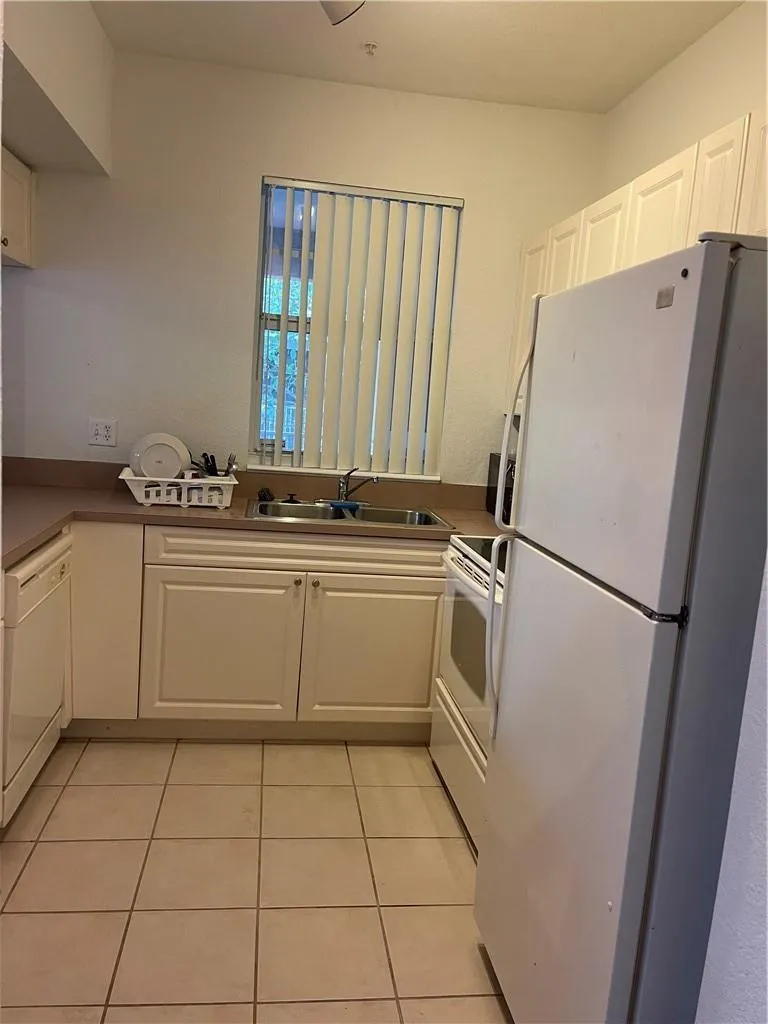 6842 W Sample Road #6842 Coral Springs, FL 33067