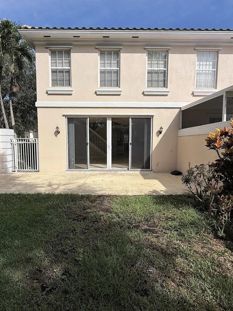 230 FORTUNA DRIVE Palm Beach Gardens, FL 33410