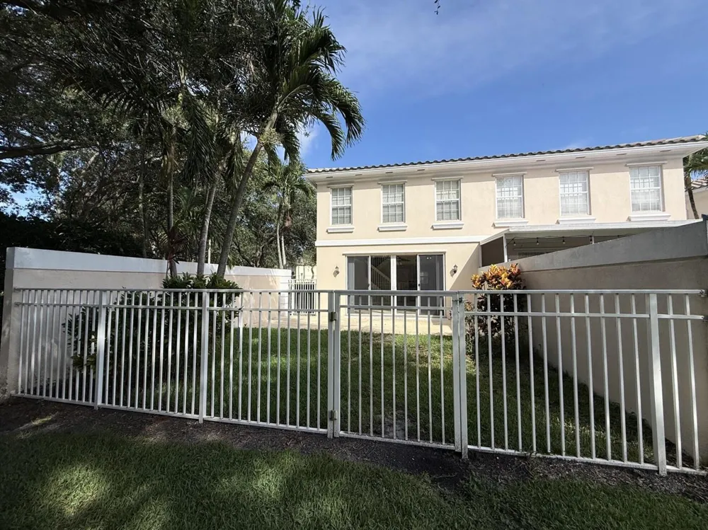 230 FORTUNA DRIVE Palm Beach Gardens, FL 33410