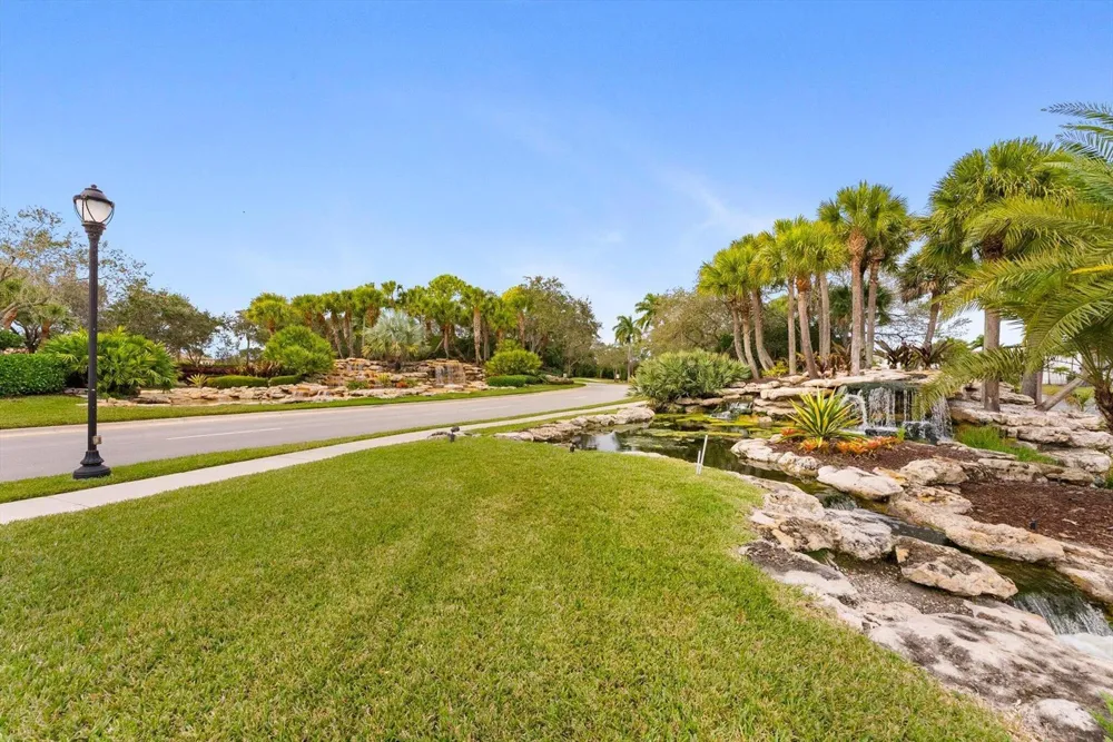6152 NW 121ST AVENUE Coral Springs, FL 33076