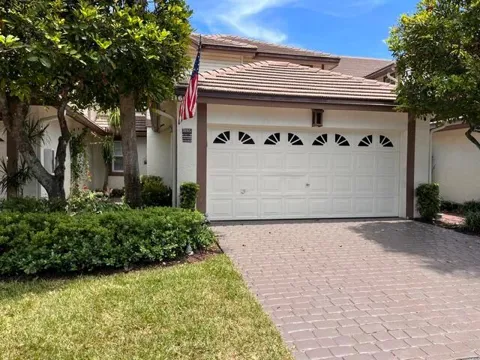 11606 NW 19th Drive