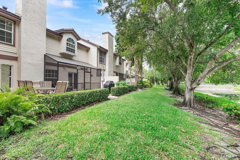 11606 NW 19th Drive Coral Springs, FL 33071
