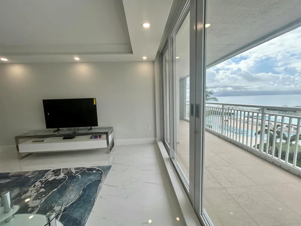 3546 S Ocean Boulevard #405 South Palm Beach, FL 33480