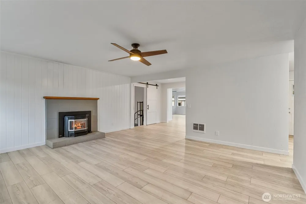 145 Collar Avenue Morton, WA 98356