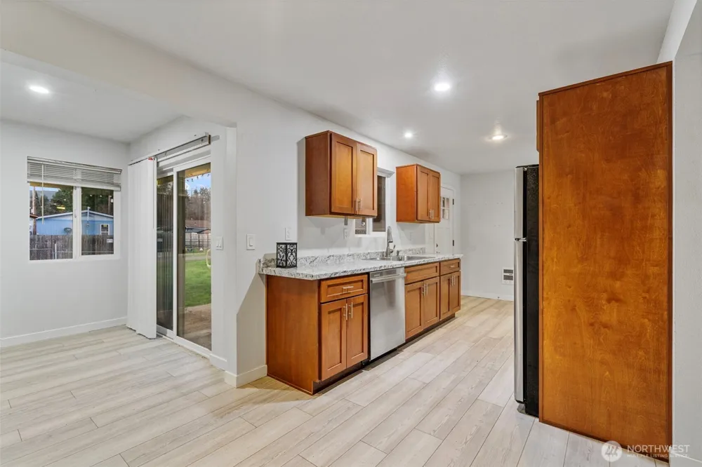 145 Collar Avenue Morton, WA 98356