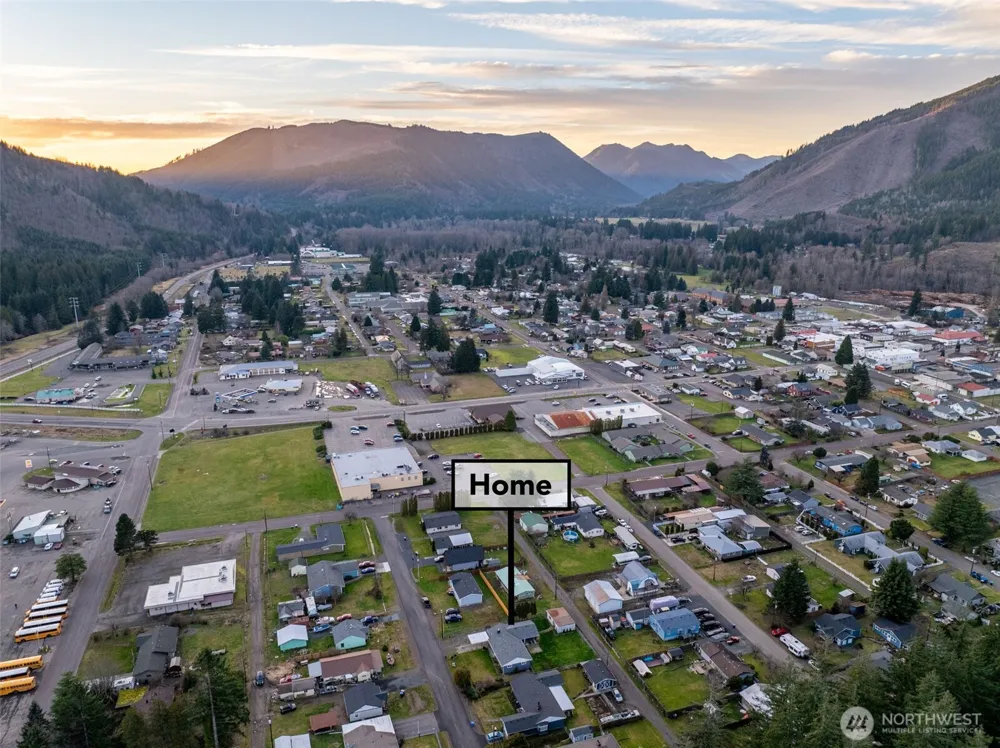 145 Collar Avenue Morton, WA 98356