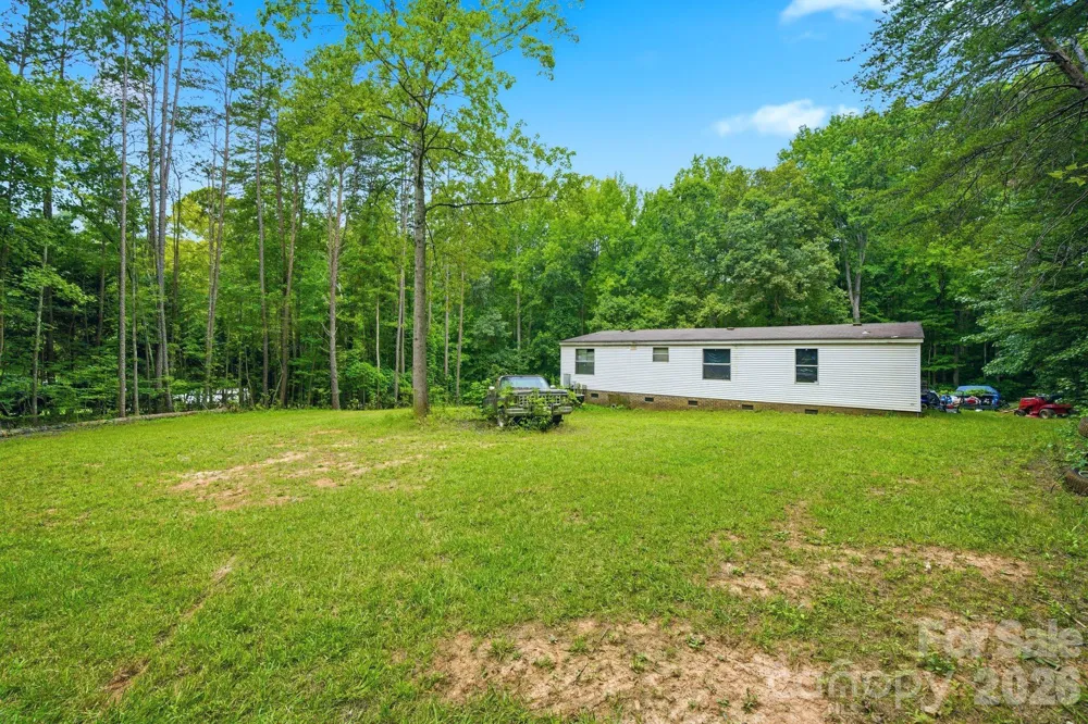 1039 Monterey Drive Iron Station, NC 28080