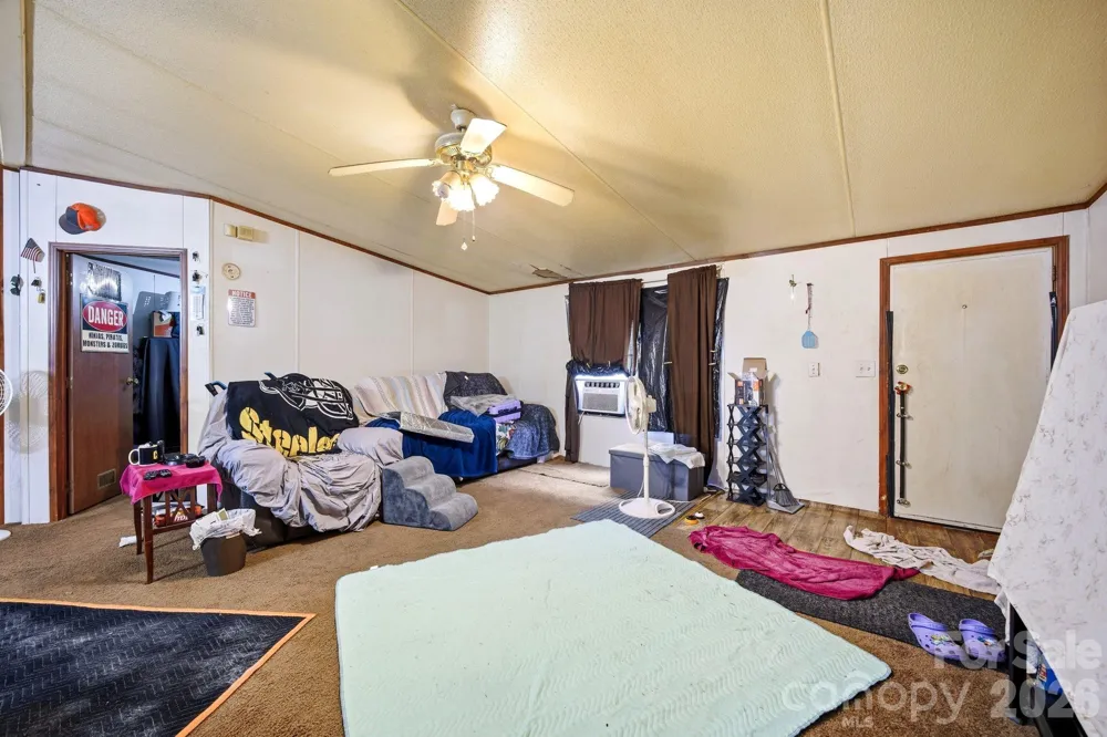1039 Monterey Drive Iron Station, NC 28080