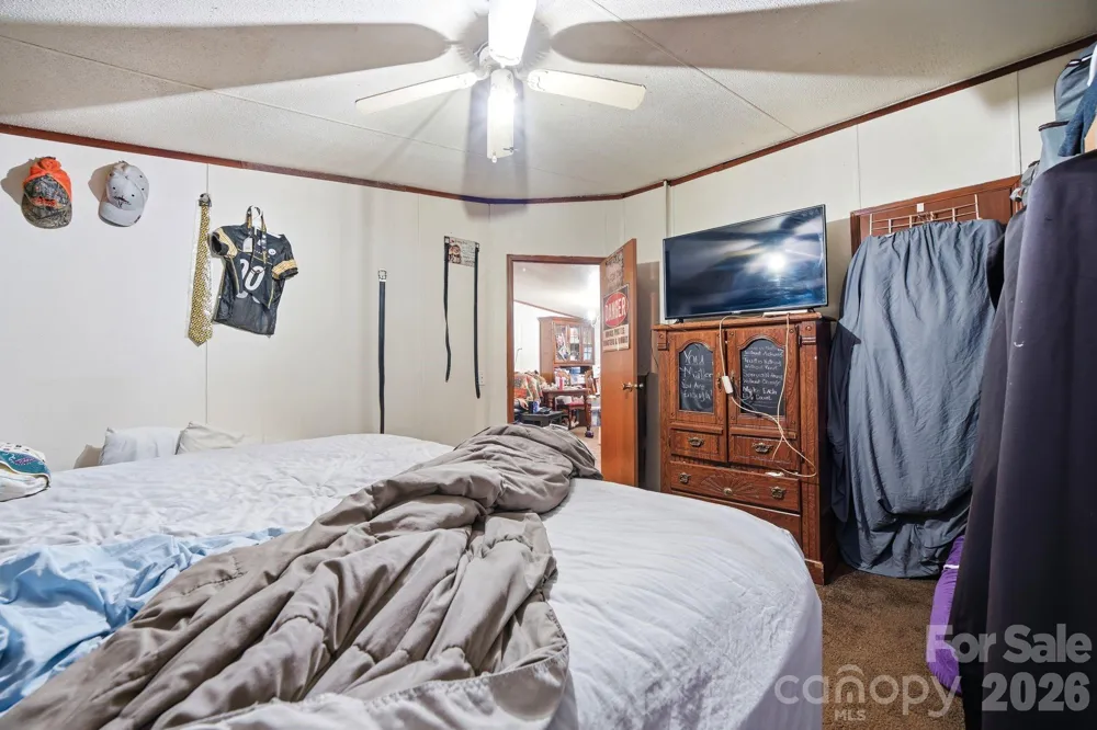 1039 Monterey Drive Iron Station, NC 28080