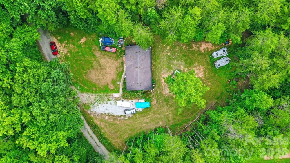 1039 Monterey Drive Iron Station, NC 28080
