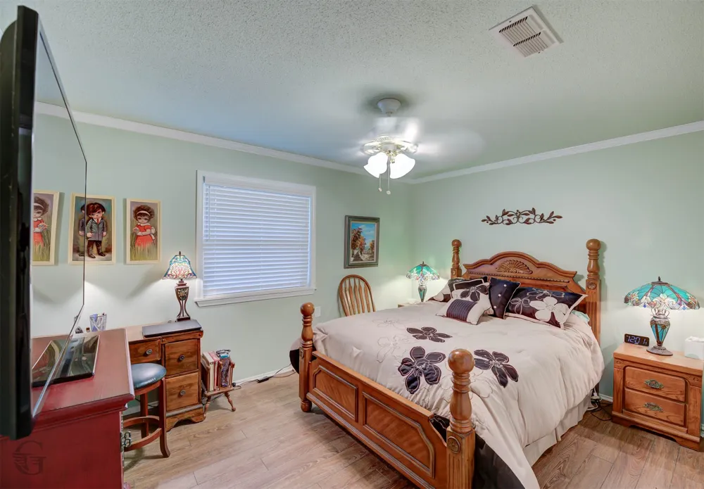 1105 North Acres Circle Springhill, LA 71075