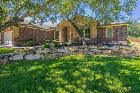 3219 ESCALERA DRIVE