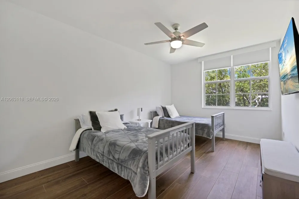 19601 E Country Club Dr #7108 Aventura, FL 33180