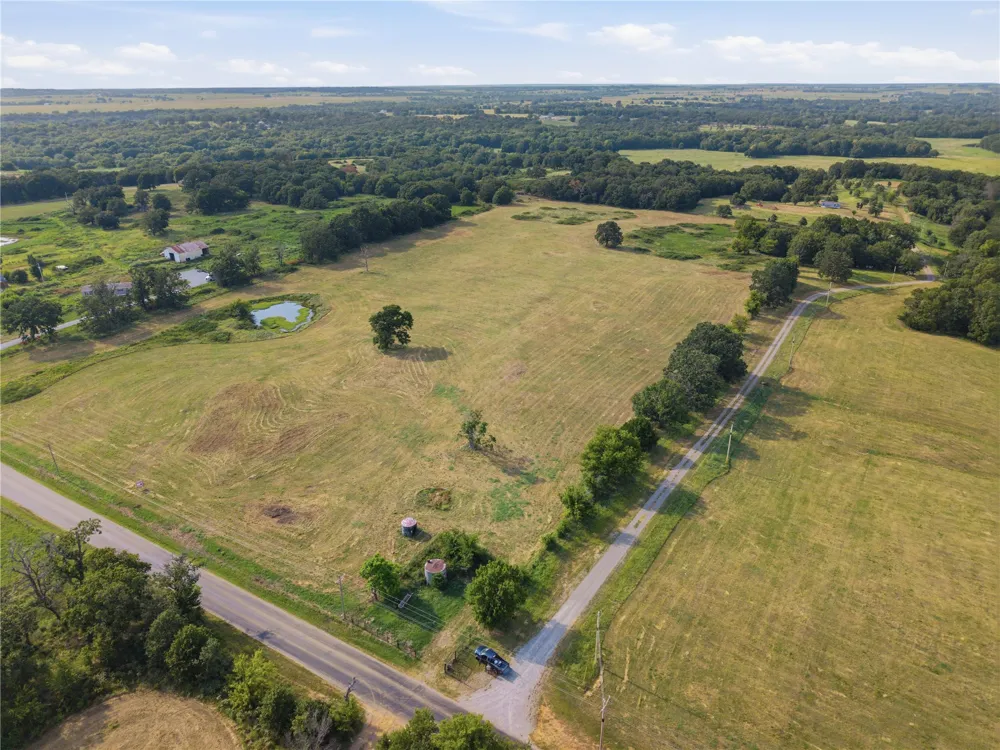 20 320 ROAD Chelsea, OK 74016