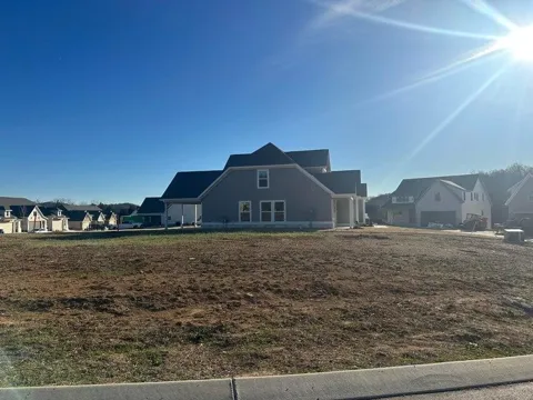 14 Arthur Lane NW