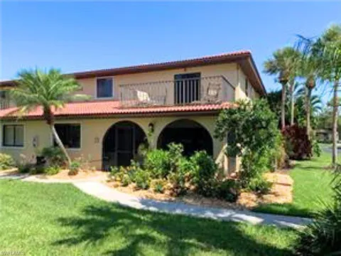 27810 Hacienda East Boulevard #205B