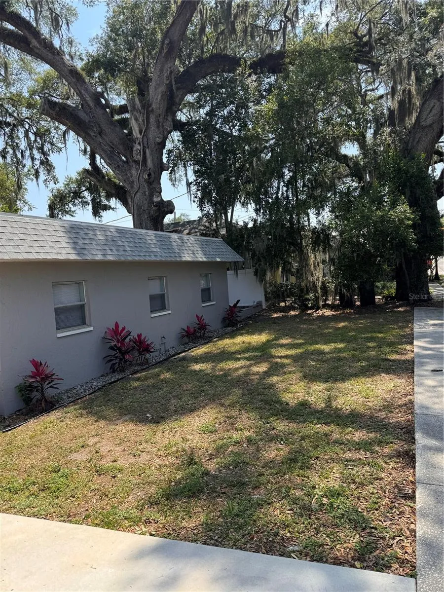 121 E PATTERSON STREET #123 Lakeland, FL 33803