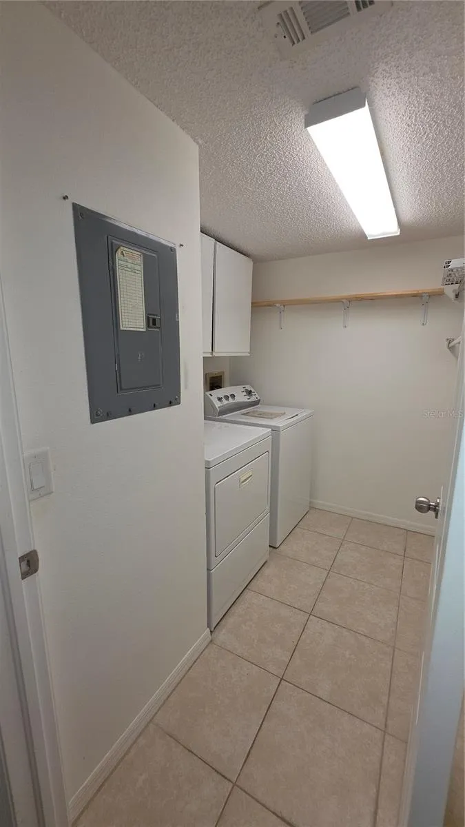 12119 SUNNY GLEN LANE #E2 Hudson, FL 34669