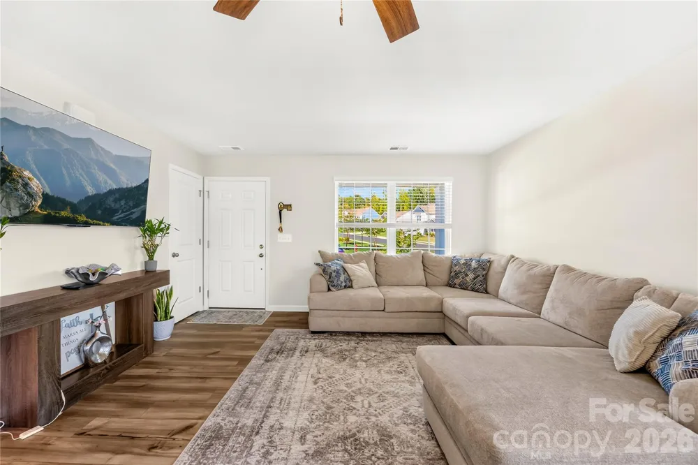 527 Millstone Drive Edgemoor, SC 29712