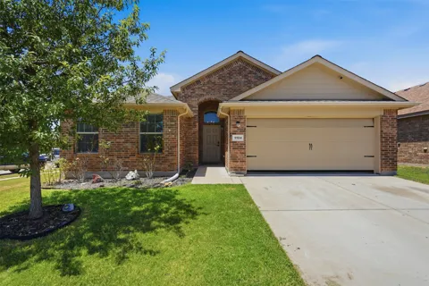 1124 Autumnwood Drive