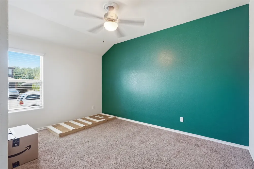 1124 Autumnwood Drive Azle, TX 76020
