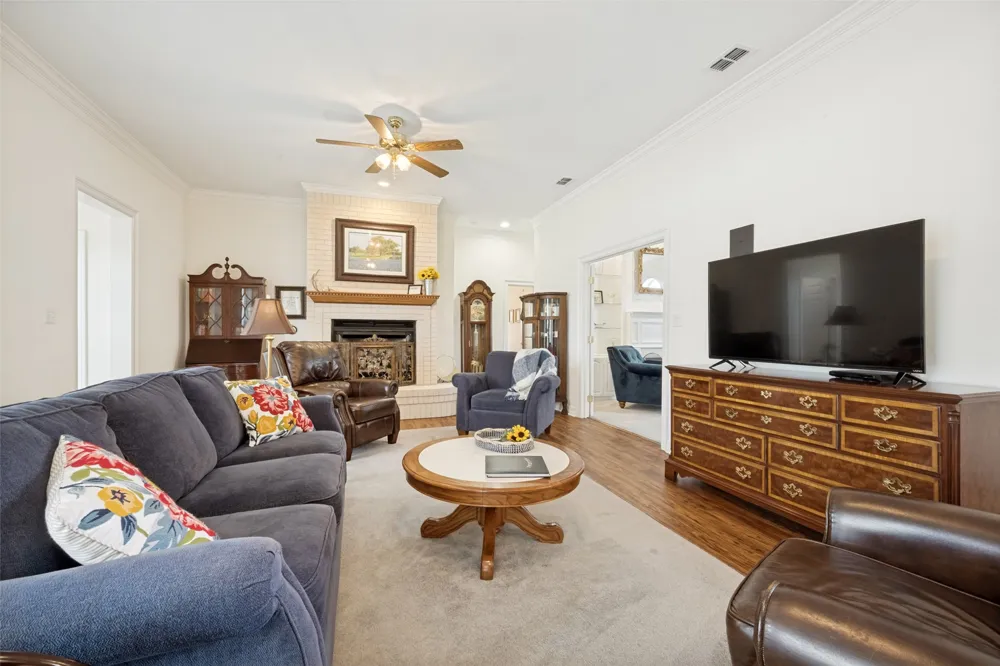 2094 Fm 1288 S Bellevue, TX 76228