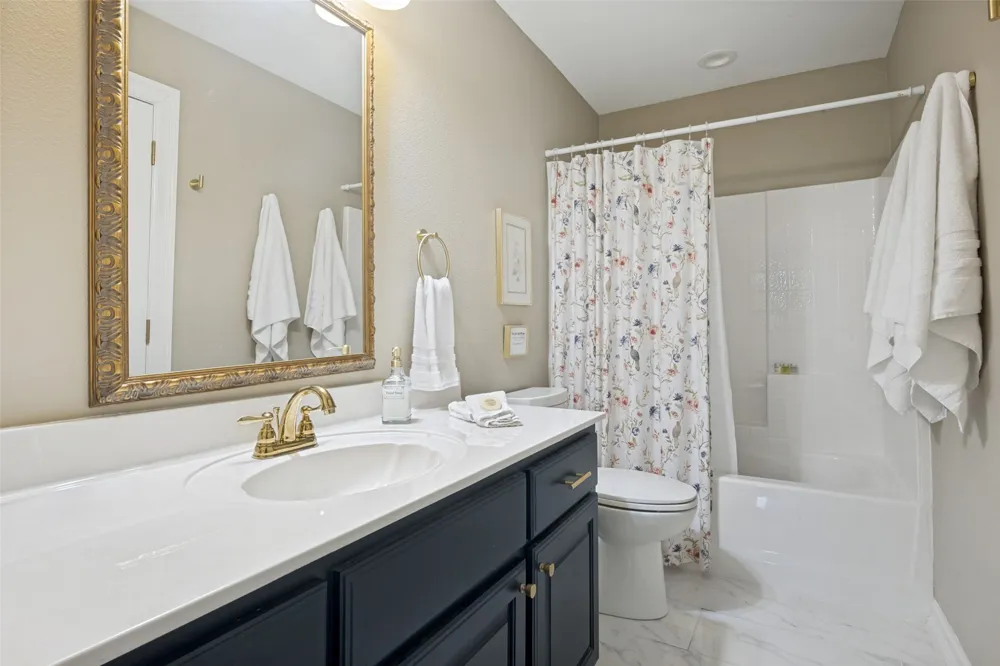 2094 Fm 1288 S Bellevue, TX 76228